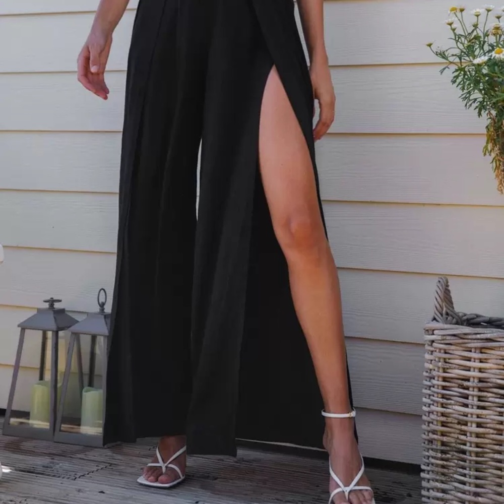 Black Wide-Leg Pants With Slit